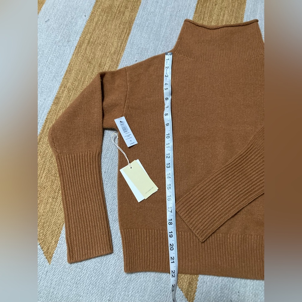 Luxe Cashmere Wilfred Mockneck sweater - Picture 2 of 7